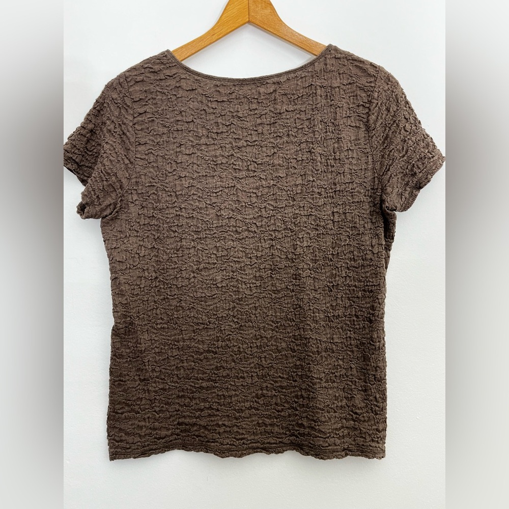 J.Jill Women’s Medium Crinkle Textured Stretch Top Brown Mocha Short Sleeve Tee - Picture 4 of 6